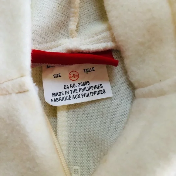 Baby’s sleep sack w/ onesie! Size 0-6 M - Picture 4 of 4